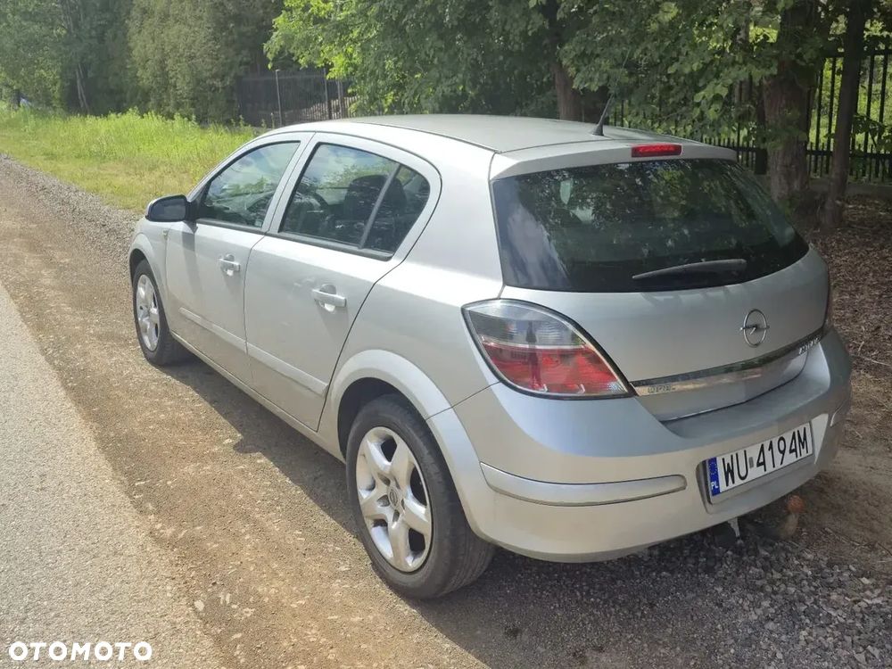 Opel Astra 1.6 Enjoy - 5