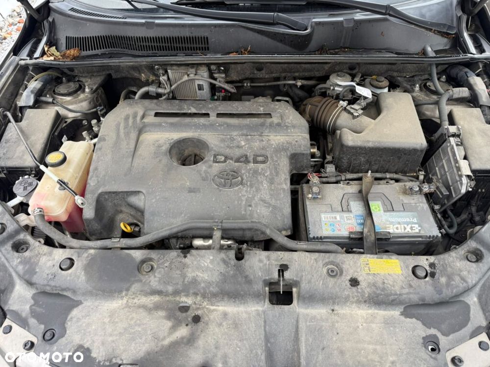 Toyota RAV4 2.2 D-4D 4x2 - 23