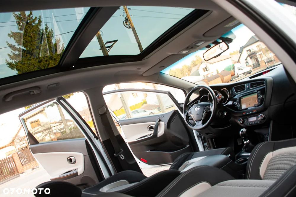Kia Ceed 1.6 CRDi L Business Line - 26