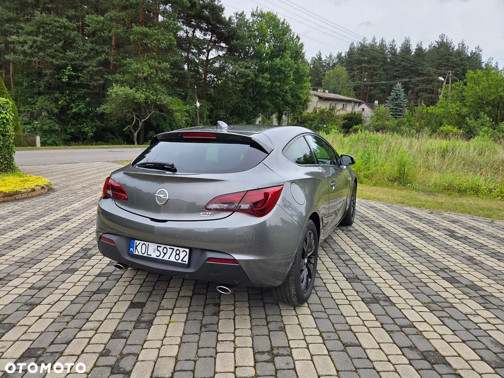 Opel Astra 1.6 T SIDI Sport S&S - 13
