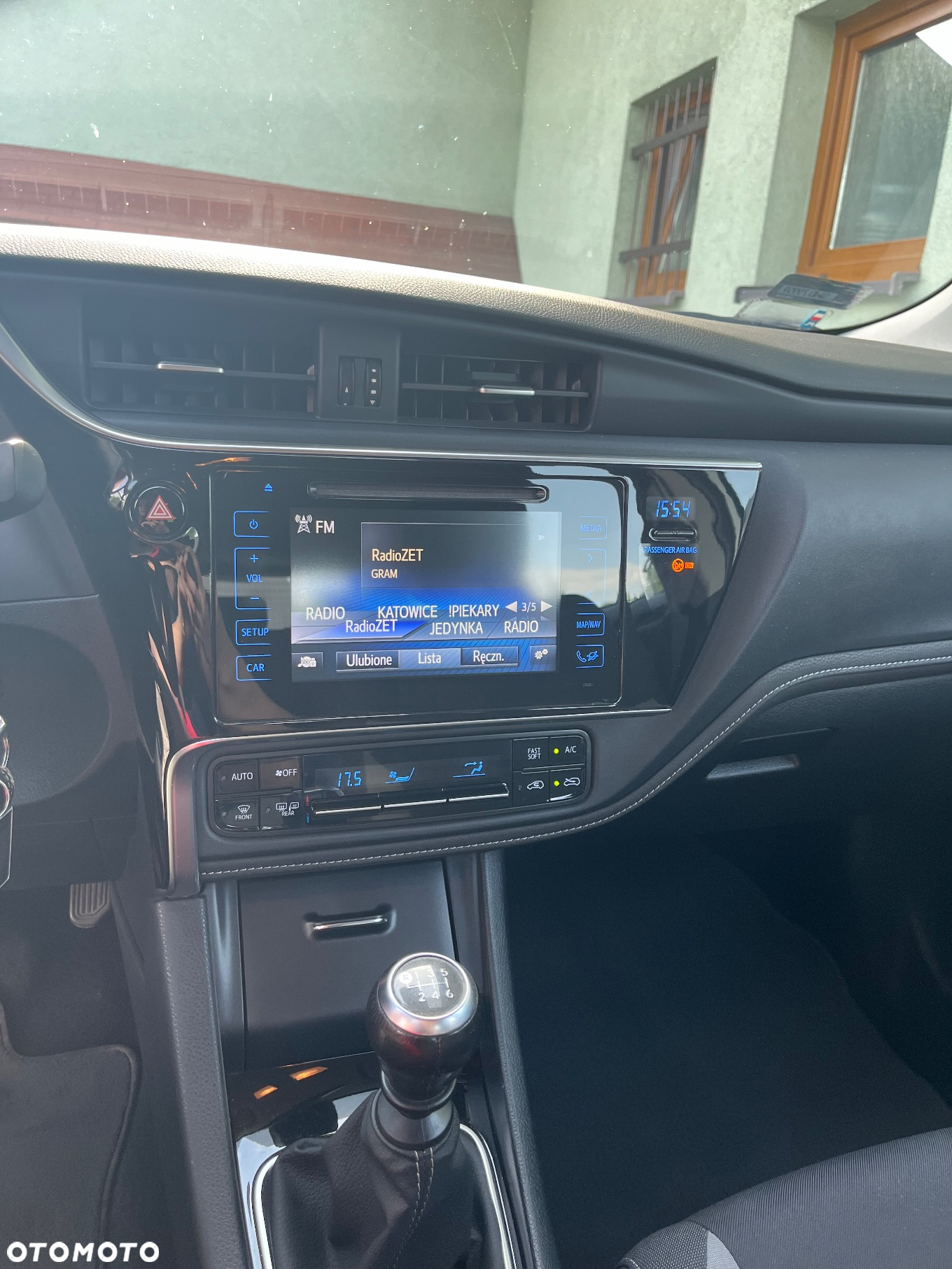 Toyota Auris 1.6 Premium - 7