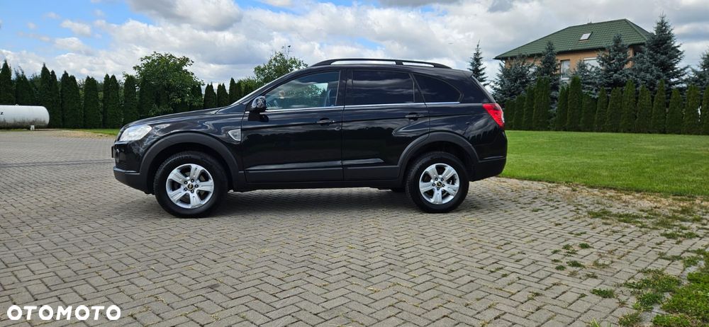 Chevrolet Captiva 2.0 2WD 7 Sitzer LS Family Edition - 7