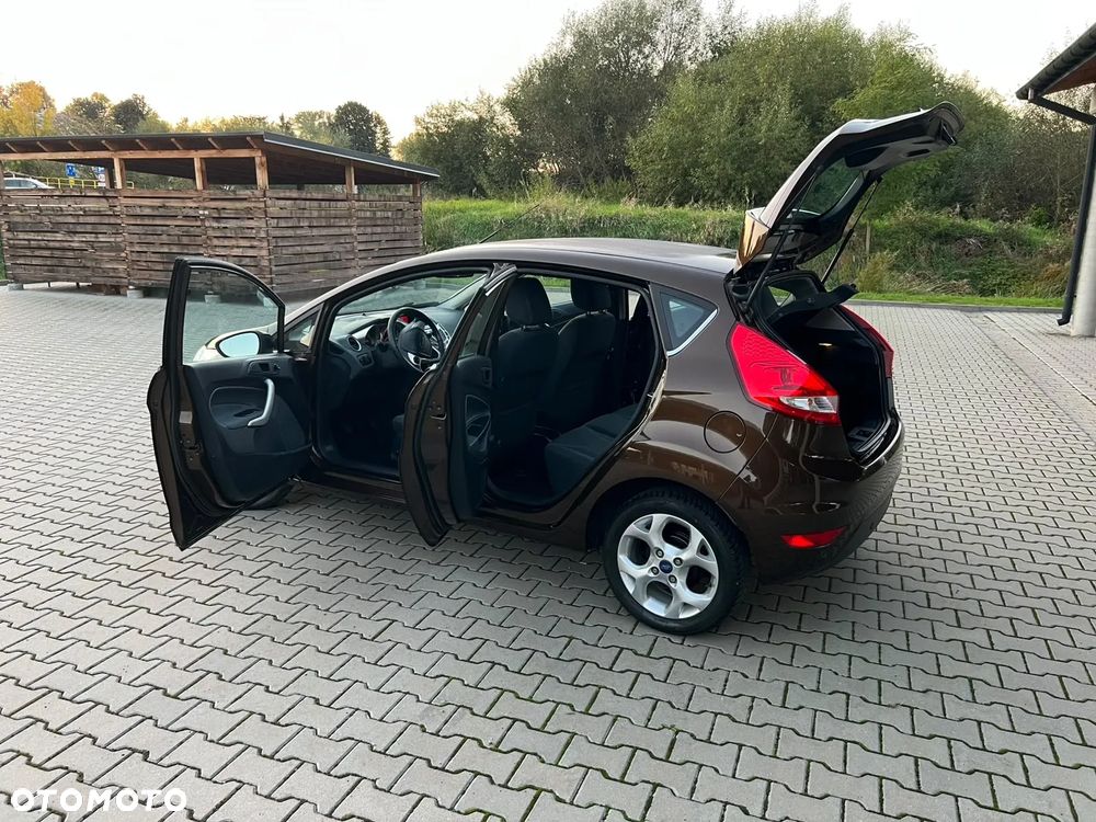 Ford Fiesta 1.4 Titanium EU5 - 18