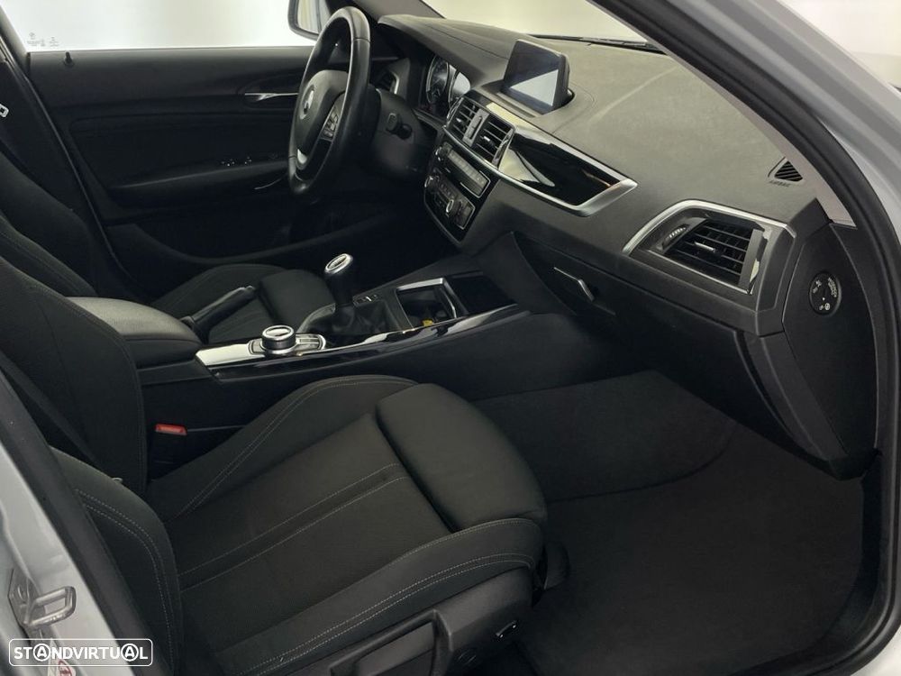 BMW 116 d Line Sport - 22