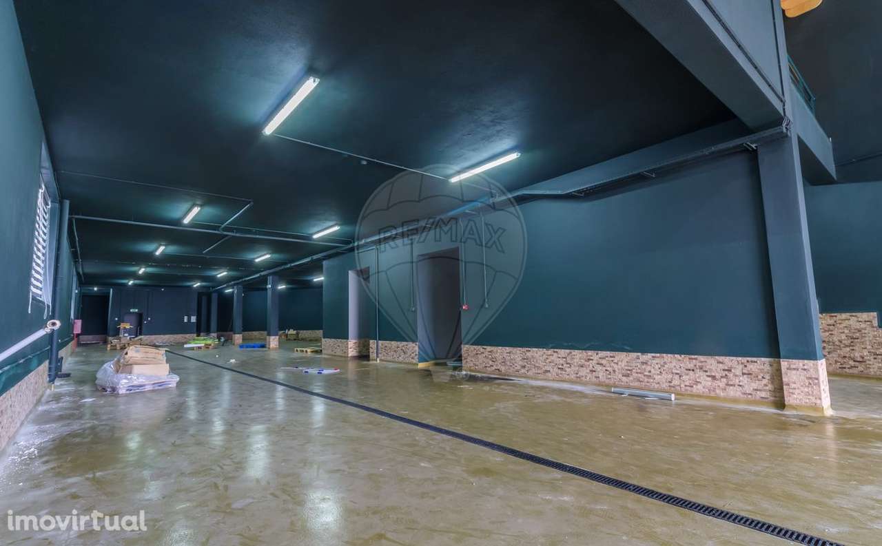 Armazém T0 para arrendamento - Grande imagem: 5/10