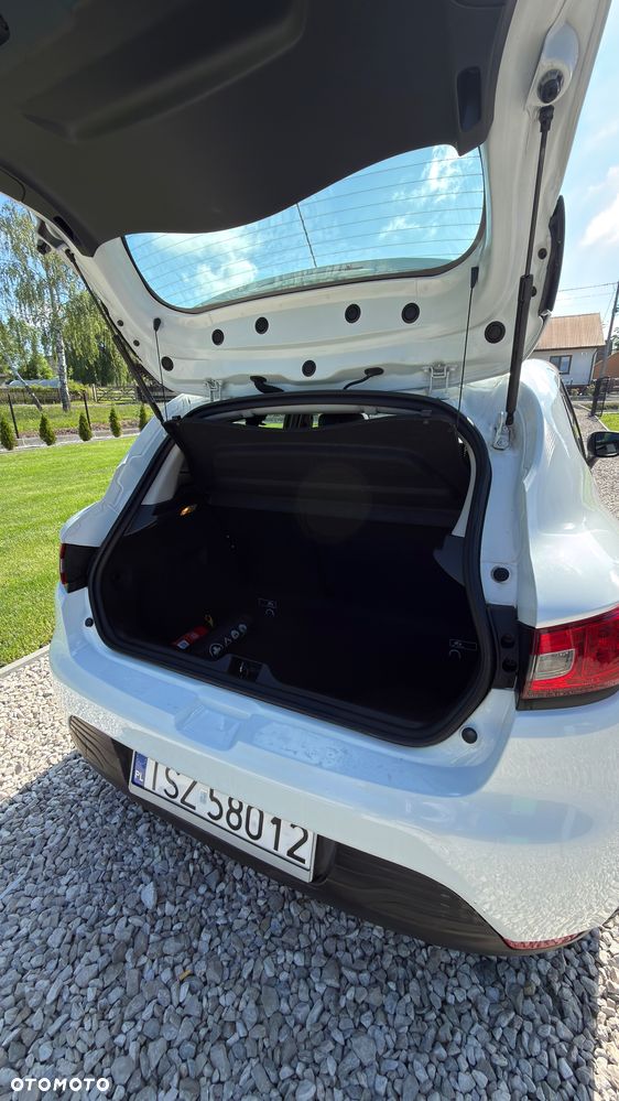 Renault Clio - 8
