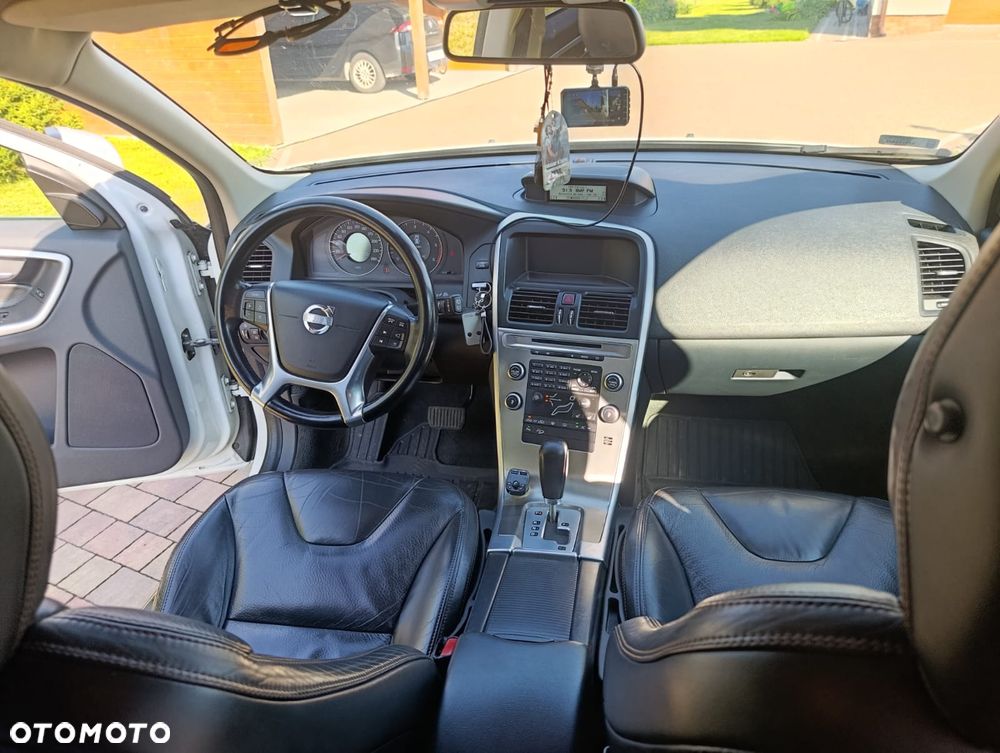 Volvo XC 60 2.4D AWD - 13