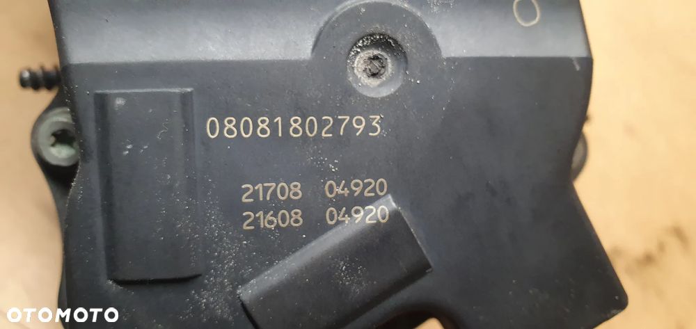 Przepustnica VW Passat B6 1.4 TSI 03C133062C - 8