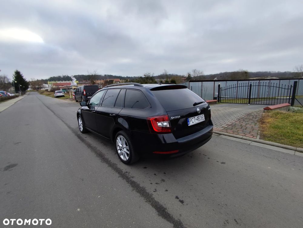 Skoda Octavia 2.0 TDI Clever - 3