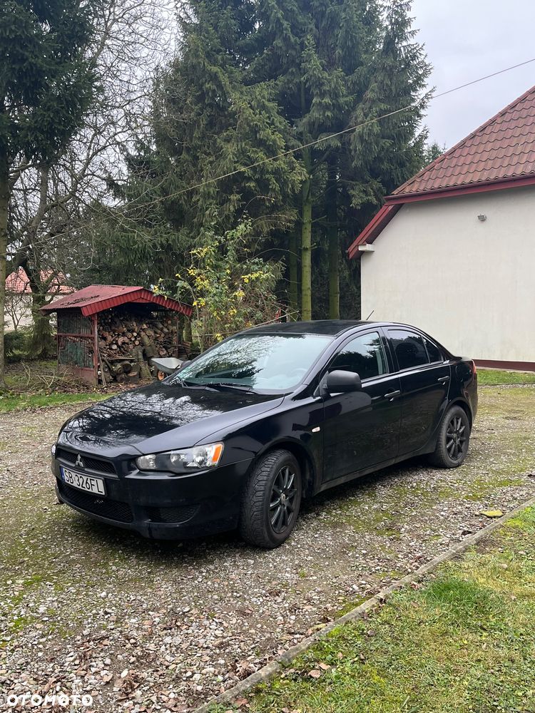 Mitsubishi Lancer 1.5 Inform - 8