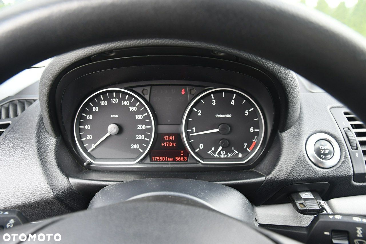BMW Seria 1 - 21
