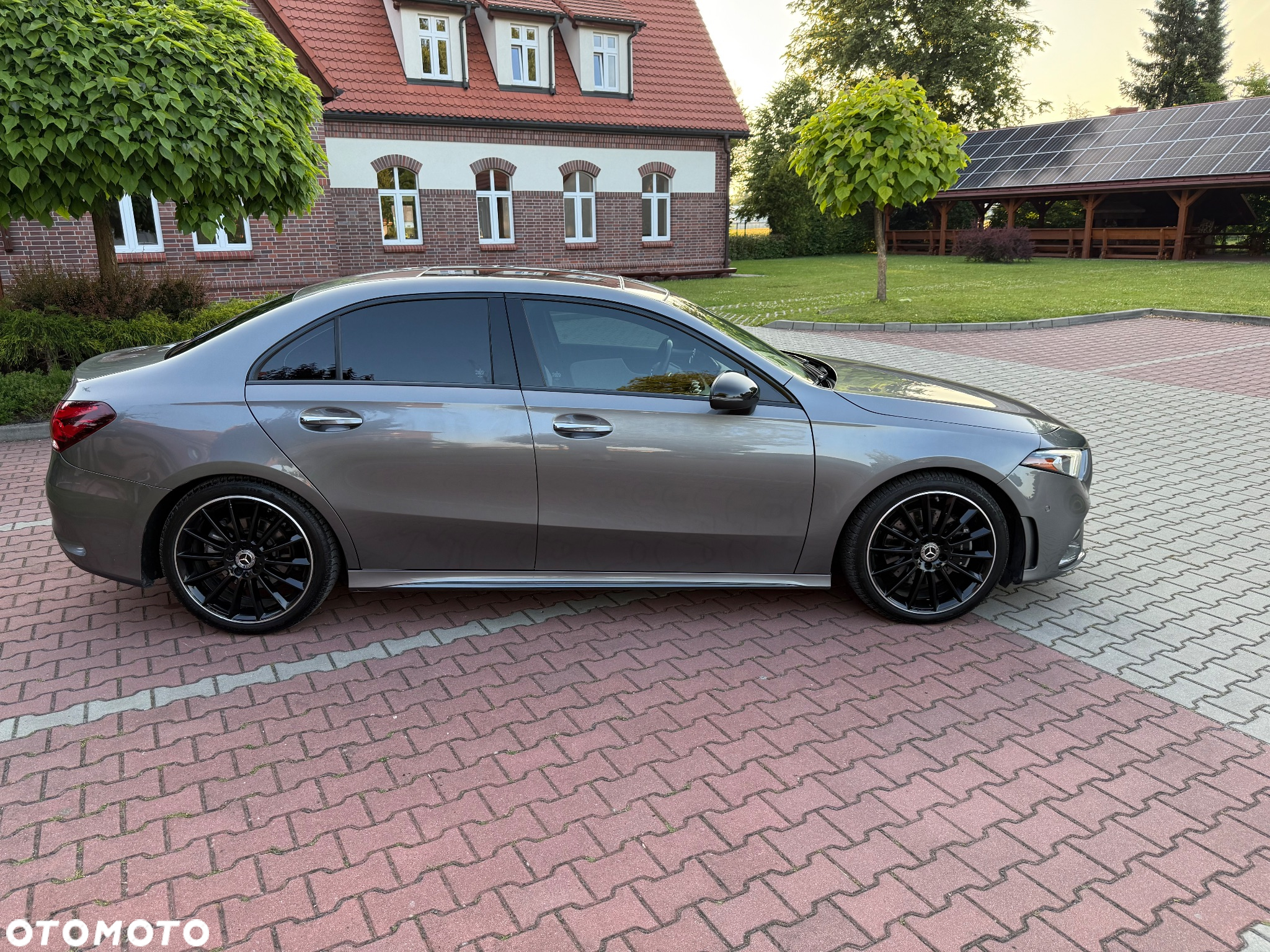 Mercedes-Benz Klasa A 220 AMG Line 7G-DCT - 14