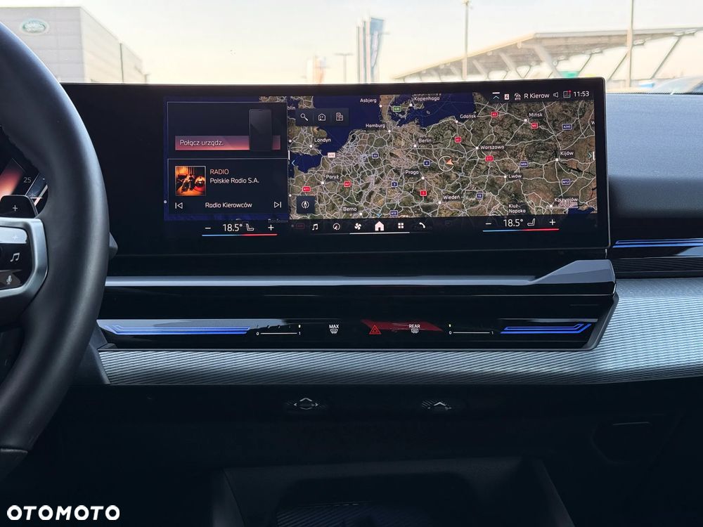 BMW Seria 5 520d - 35