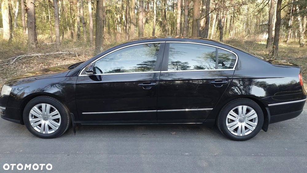 Volkswagen Passat 2.0 TDI DPF Highline - 5
