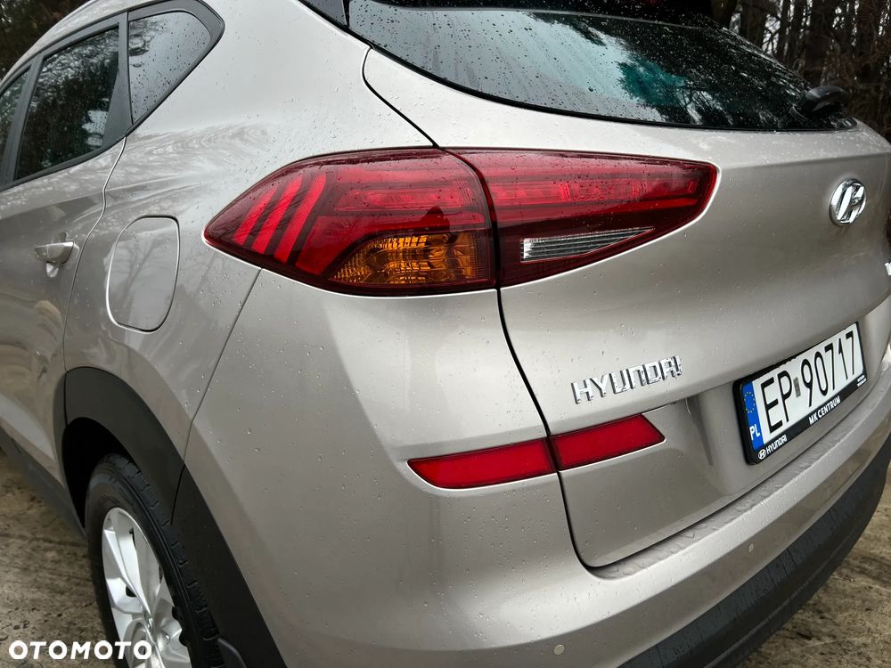 Hyundai Tucson 1.6 GDI BlueDrive Comfort 2WD - 16