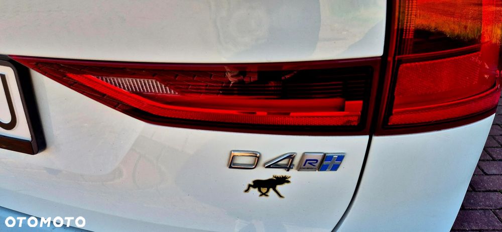 Volvo V90 D4 R-Design - 7