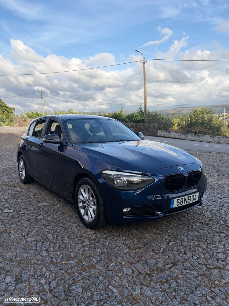 BMW 118 d Line Urban - 1