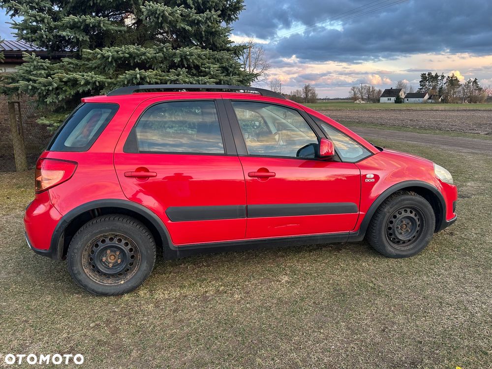 Suzuki SX4 - 4