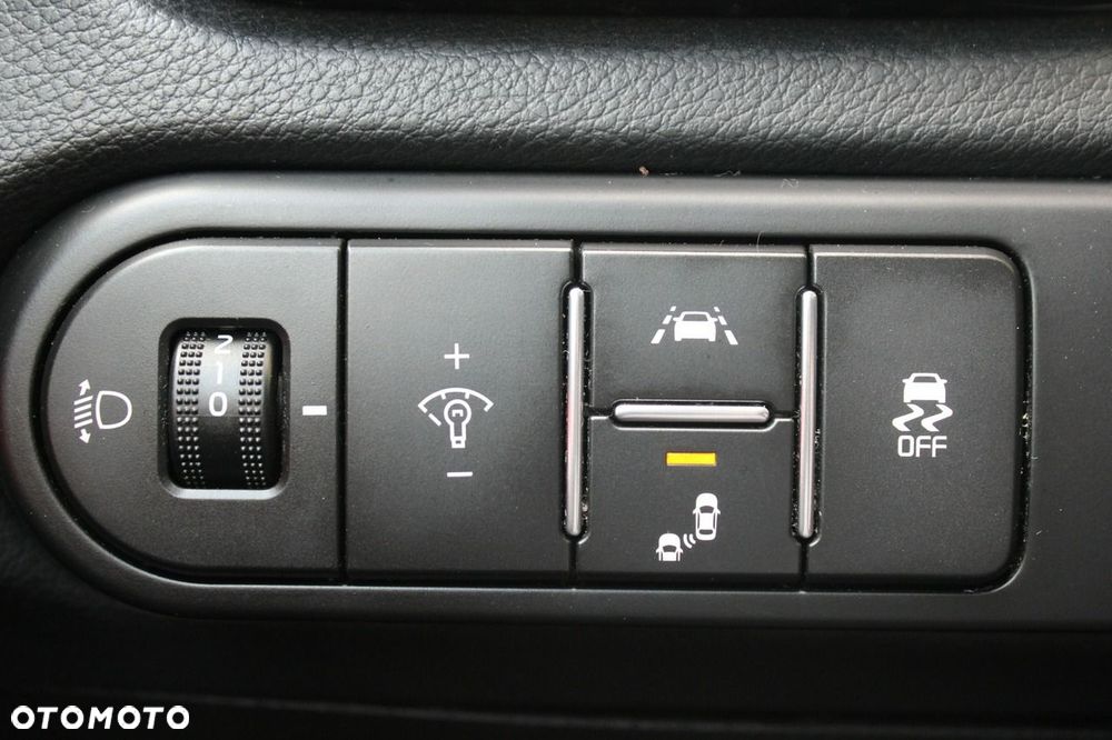 Kia Ceed 1.6 T-GDI GT - 28