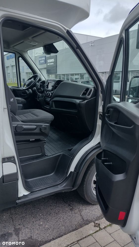 Iveco DAILY MIĘDZYNARODÓWKA 10 EP SPANIE WEBASTO ASO 3.0 180KM LED - 12