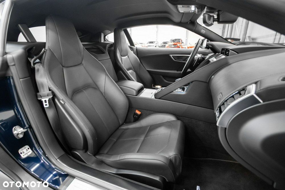 Jaguar F-Type - 35