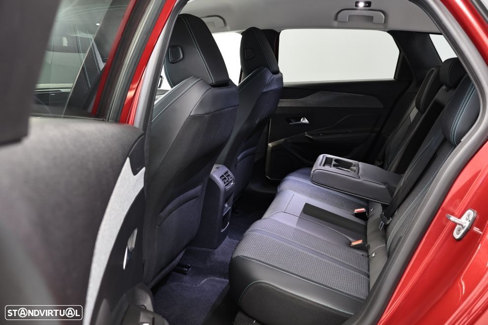 Peugeot 308 SW 1.5 BlueHDi Allure Pack EAT8 - 27