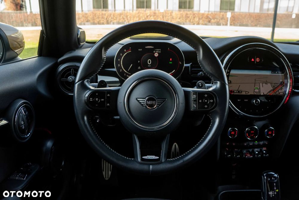 MINI John Cooper Works - 24