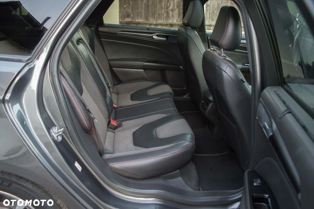 Ford Mondeo 2.0 TDCi STart-Stopp PowerShift-Aut ST-Line - 35