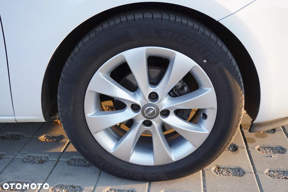 Opel Corsa 1.2 16V (ecoFLEX) Selection - 16