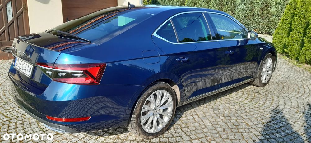 Skoda Superb 2.0 TSI L&K DSG - 4