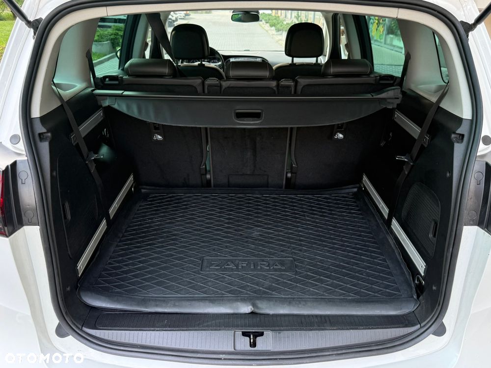 Opel Zafira - 21