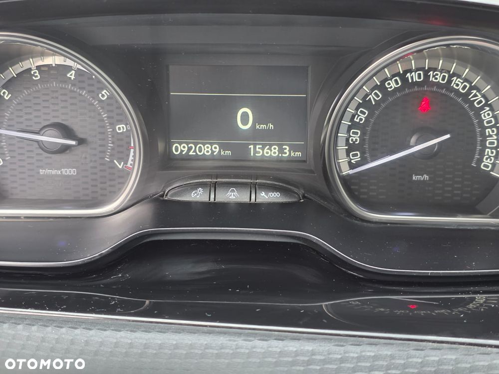 Peugeot 2008 PureTech 130 Stop&Start GT-Line Edition - 18