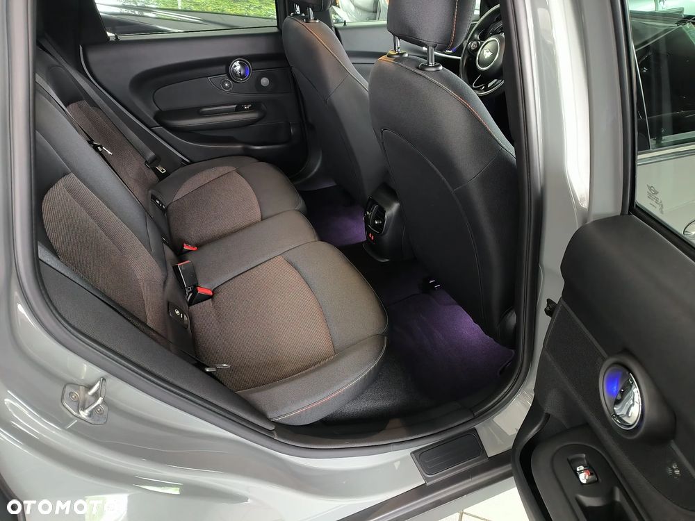 MINI Clubman One Classic Trim - 18