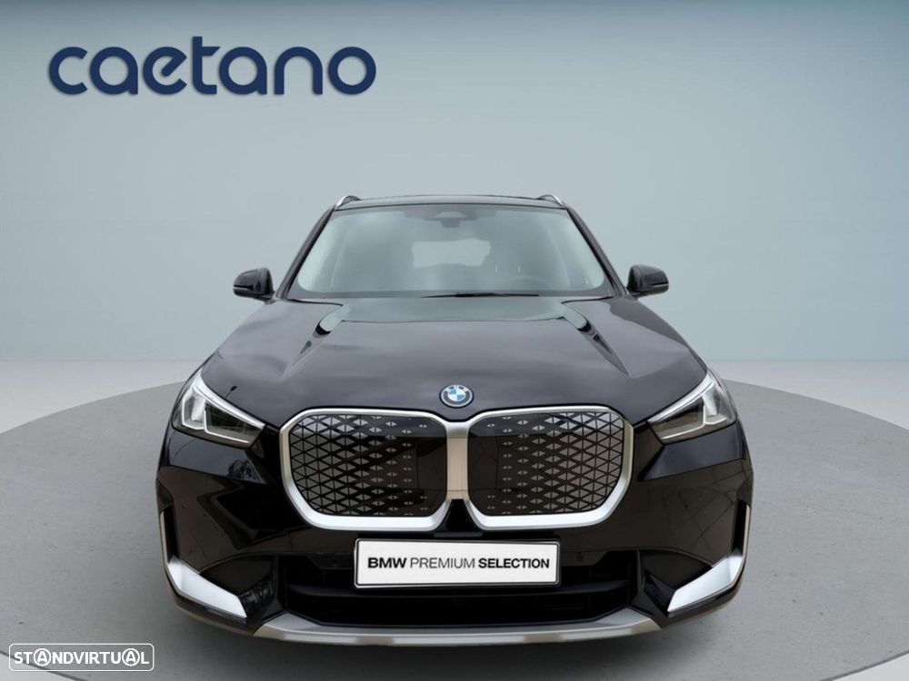 BMW iX1 eDrive20 xLine - 2