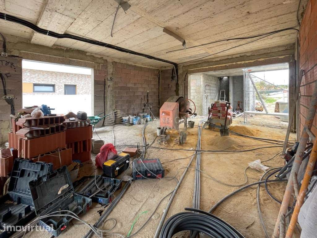 Moradia Isolada Térrea T4 | Piscina | Garagem e Lavandaria| Quinta ... - Grande imagem: 4/31