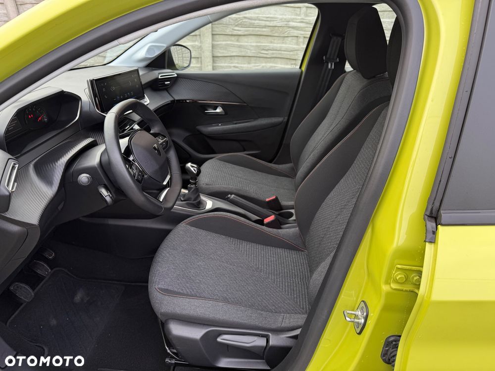 Peugeot 208 PureTech 100 Style - 16