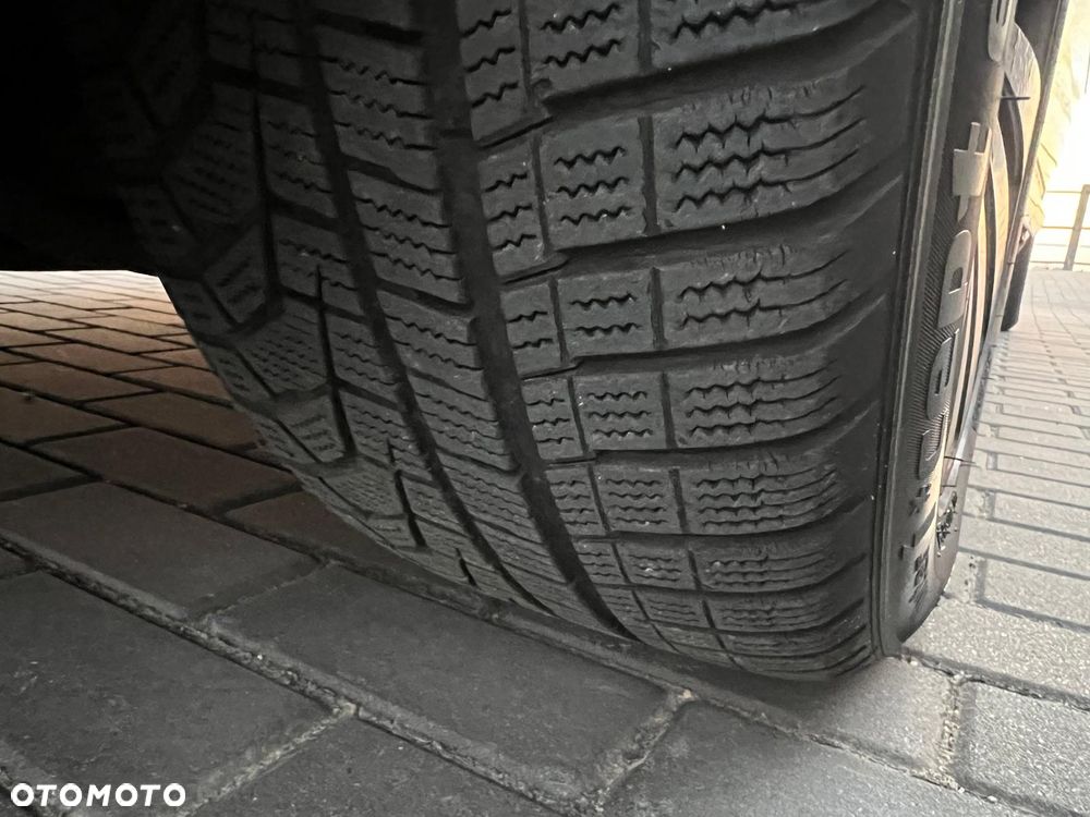 Audi A8 4.2 Quattro - 32