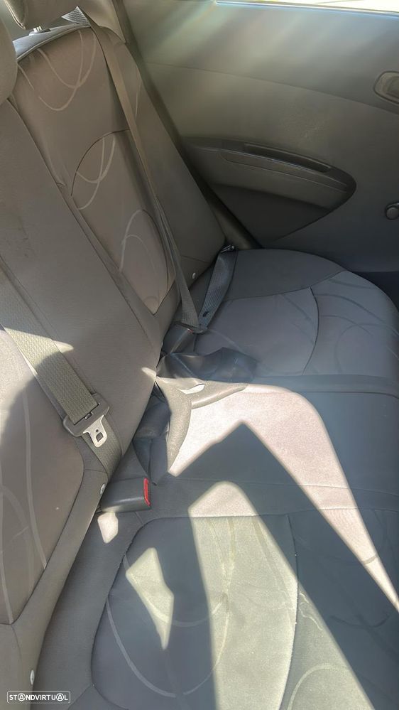 Chevrolet Spark 1.0 LS - 6