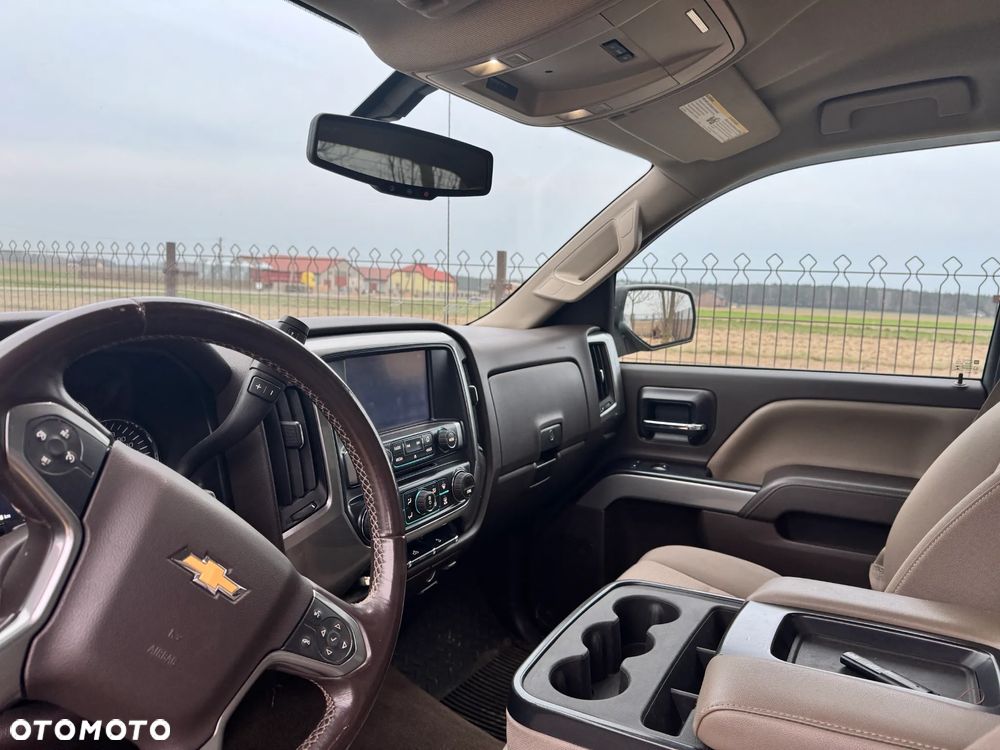 Chevrolet Silverado - 7