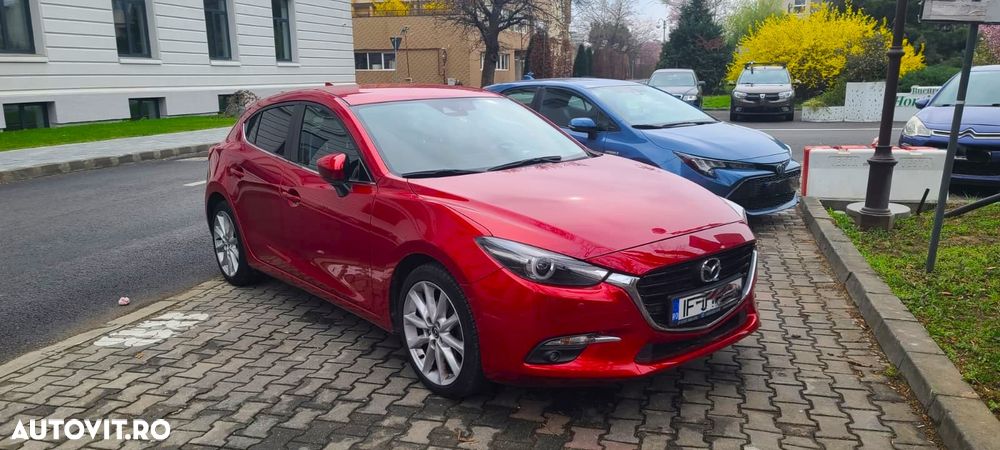 Mazda 3 G120 Revolution - 1