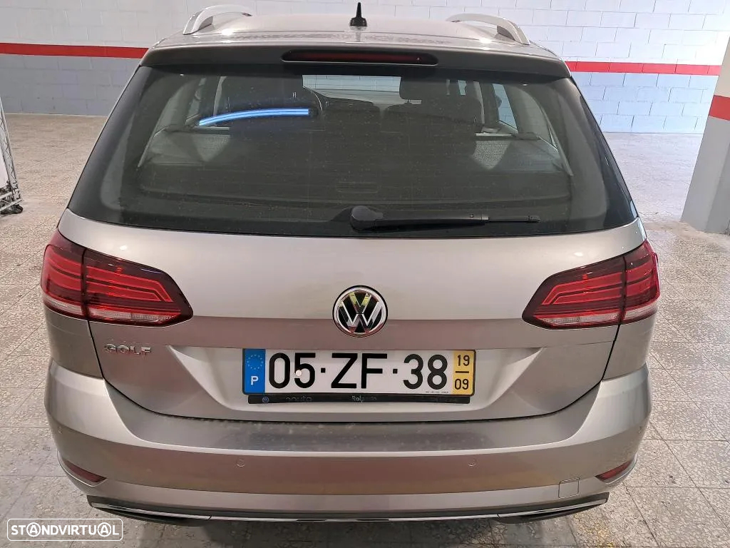 VW Golf Variant 1.6 TDi Confortline - 6