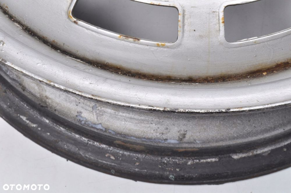 VOLKSWAGEN BEETLE 1300 FELGA STALOWA GARBUS  R15" 4.5J 4X130 - 8