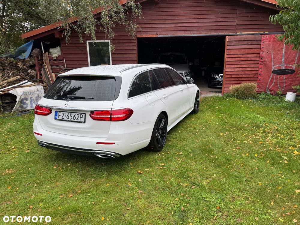 Mercedes-Benz Klasa E - 4