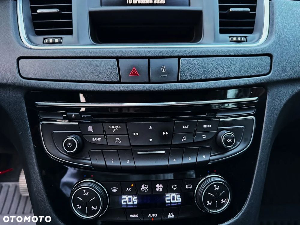 Peugeot 508 1.6 T Allure - 10
