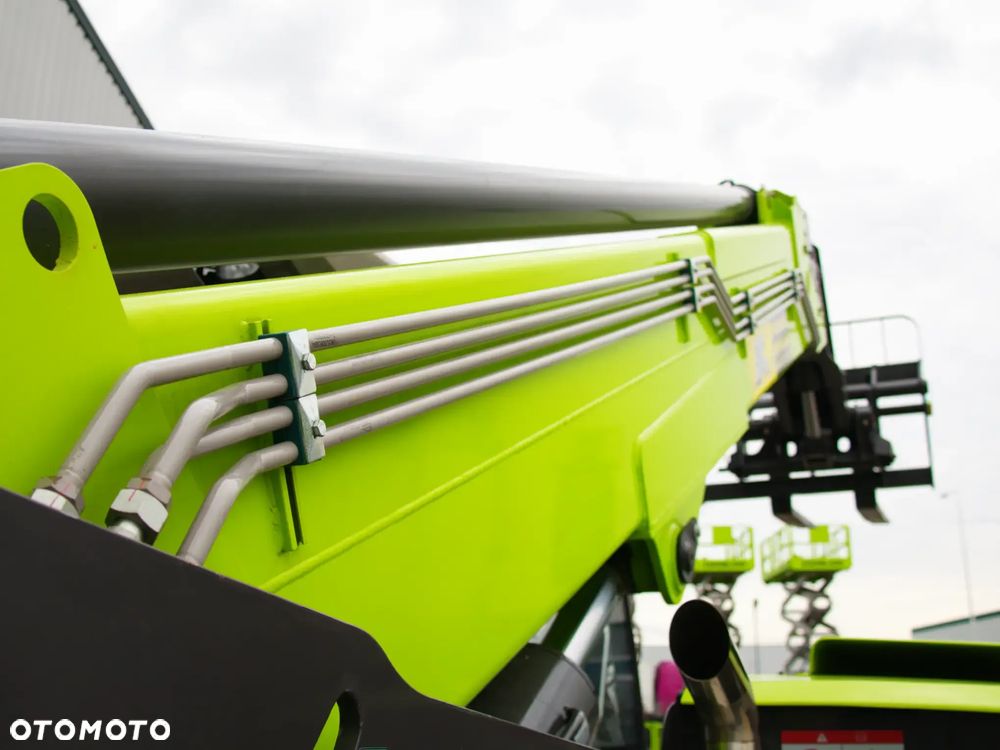 Zoomlion ZTH4014 - 5