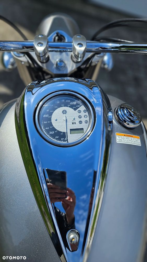 Yamaha XVS - 9