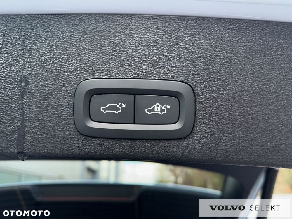 Volvo XC 40 - 21