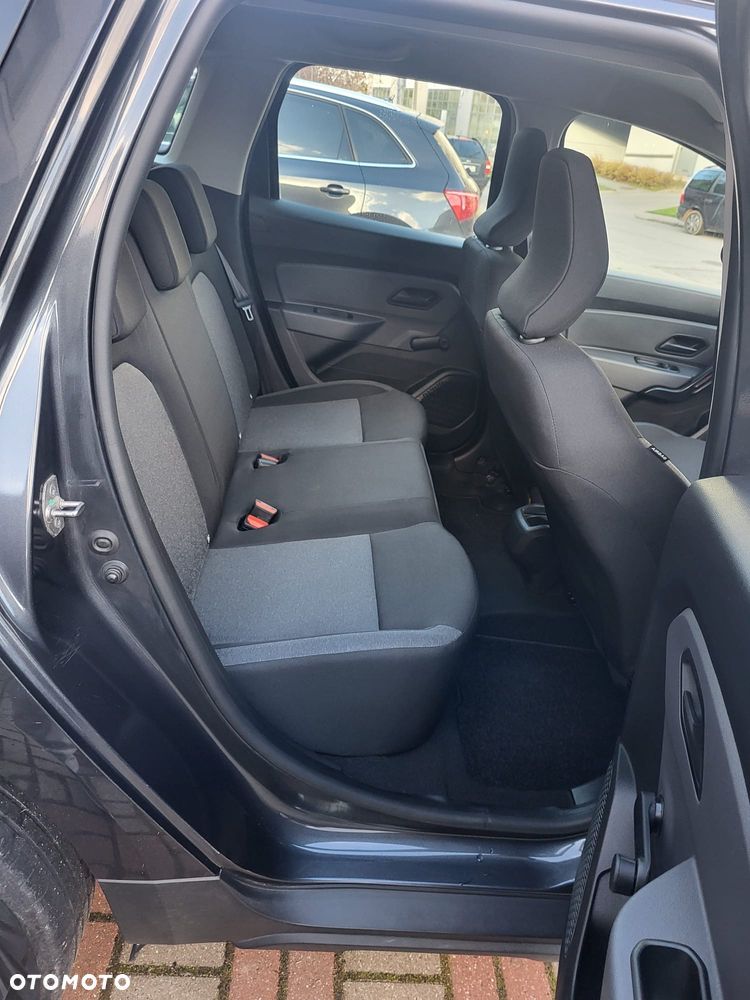 Dacia Duster 1.5 dCi Essential - 33