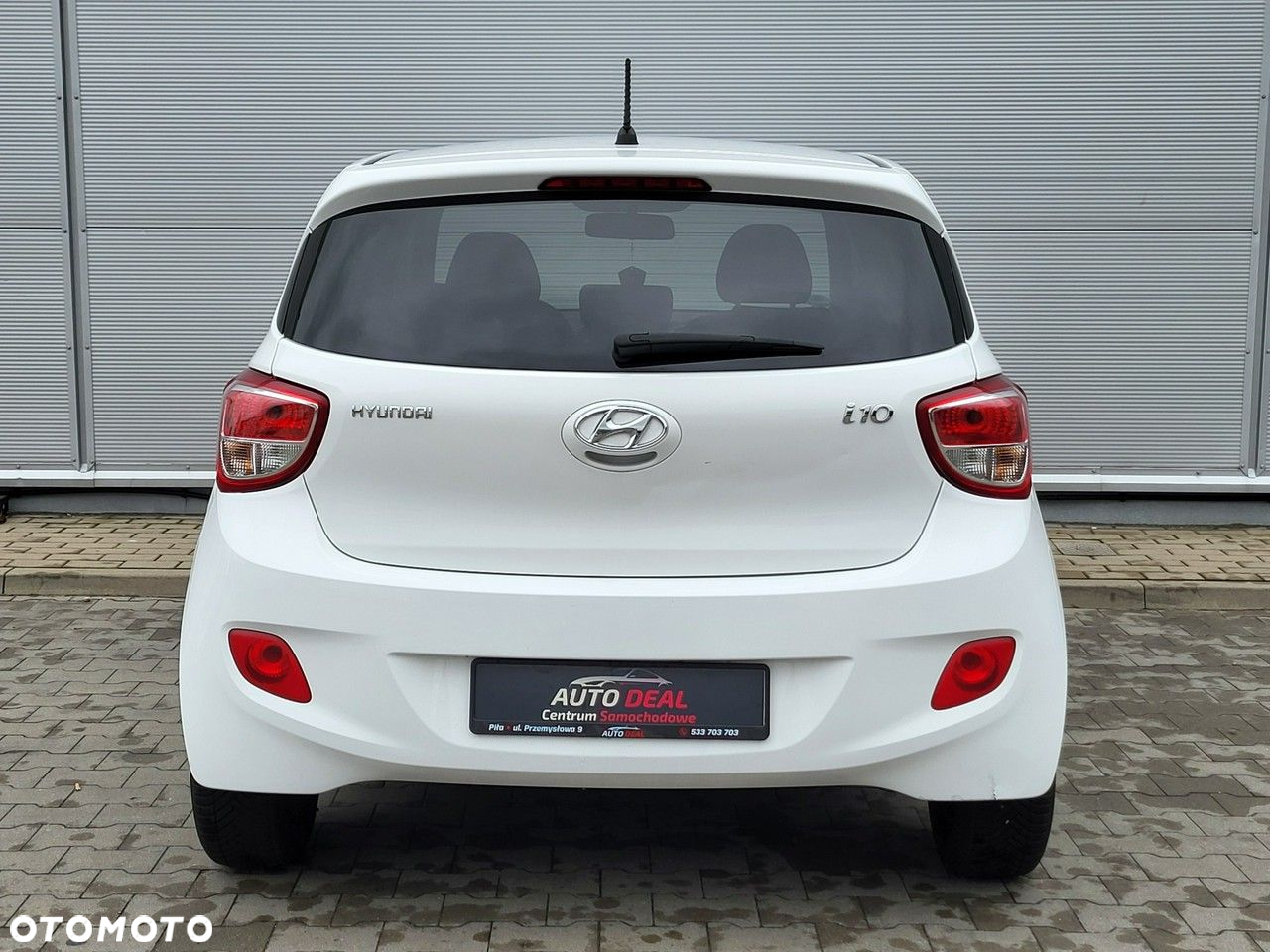 Hyundai i10 - 16