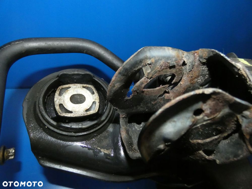 MERCEDES W117 CLA SANKI WÓZEK TYŁ TYLNY BELKA - 4